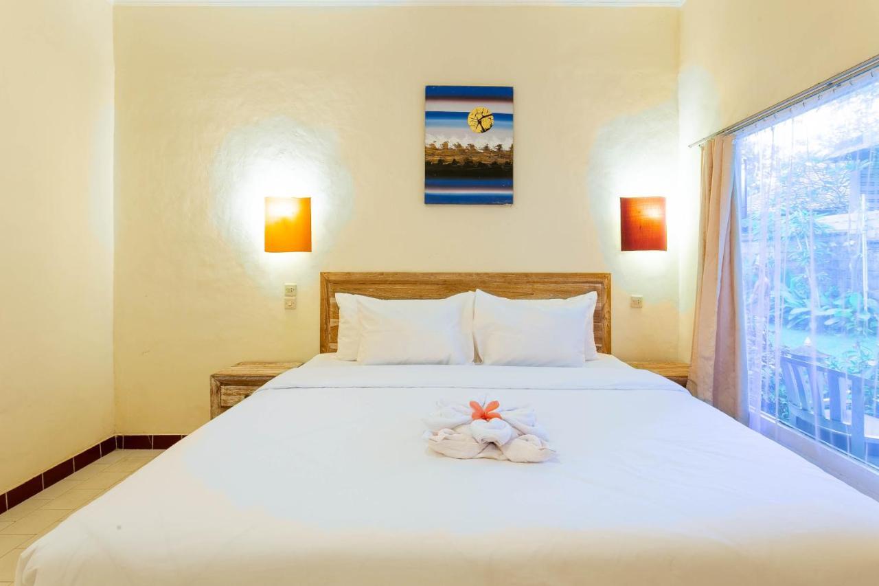Utama Villas Beach Front Candidasa Экстерьер фото