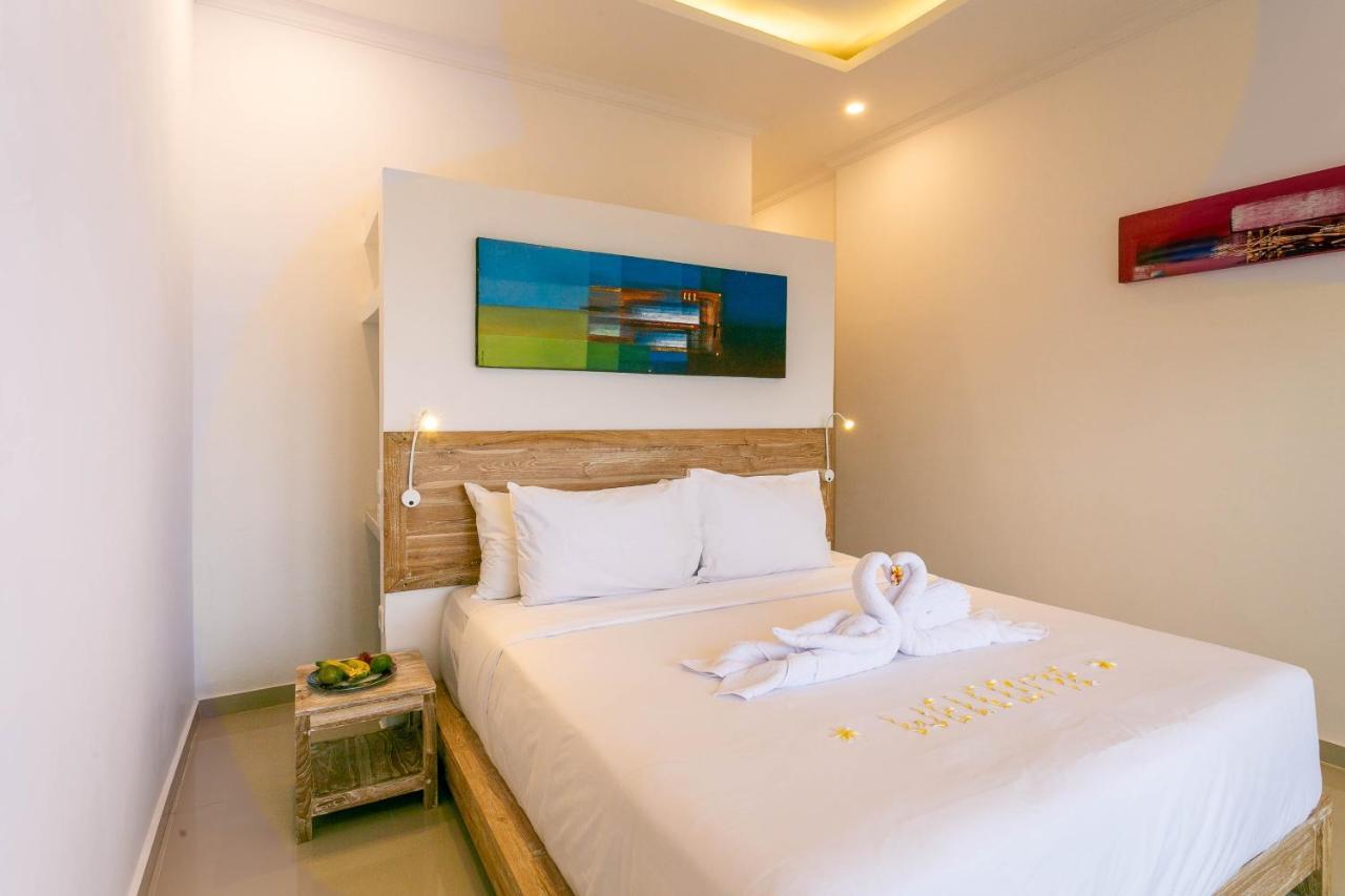 Utama Villas Beach Front Candidasa Экстерьер фото