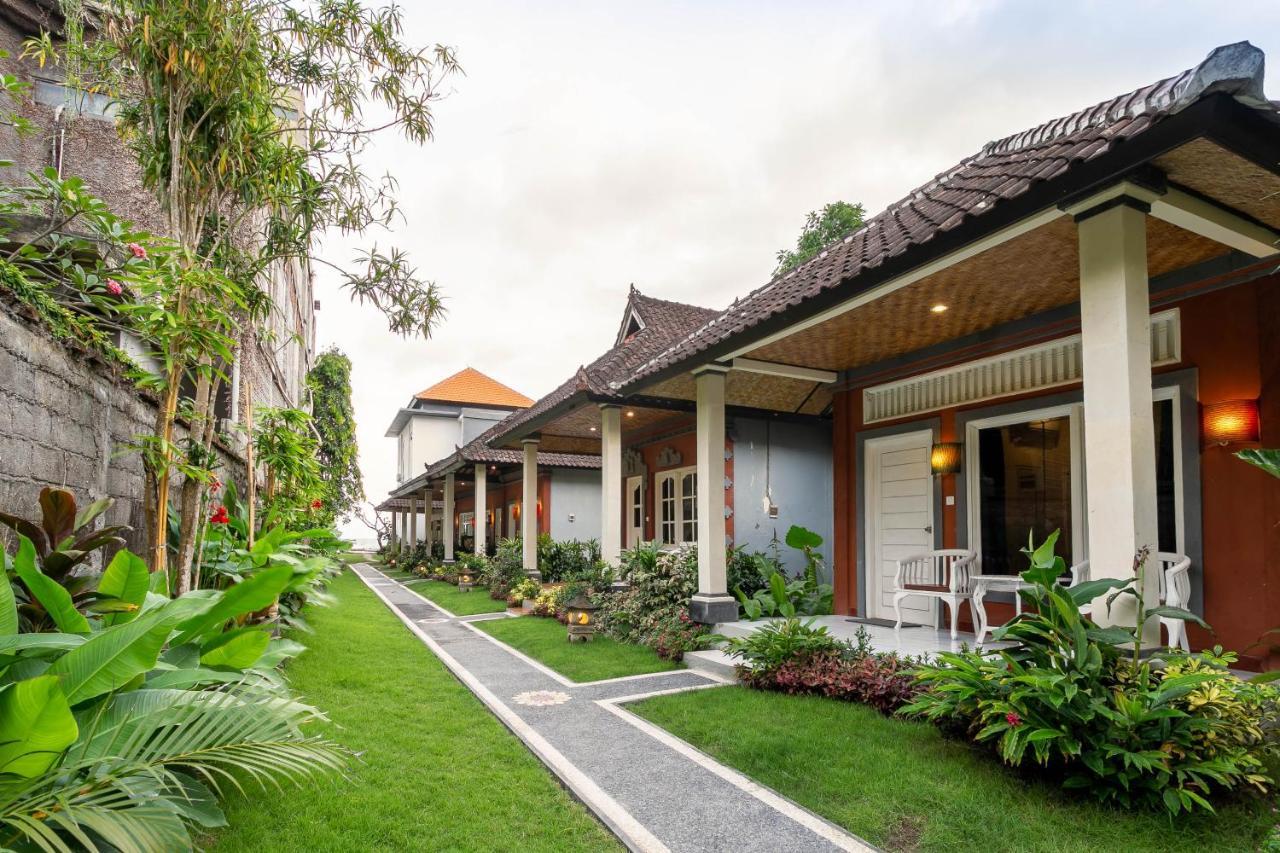 Utama Villas Beach Front Candidasa Экстерьер фото